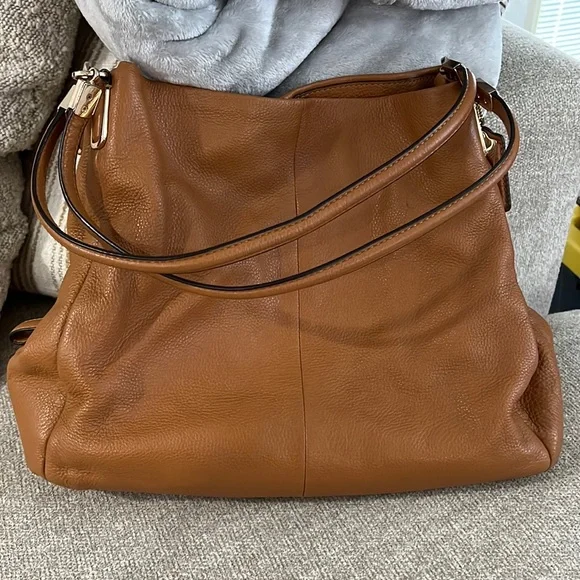 Authentic Coach Purse - Picture 1 of 2